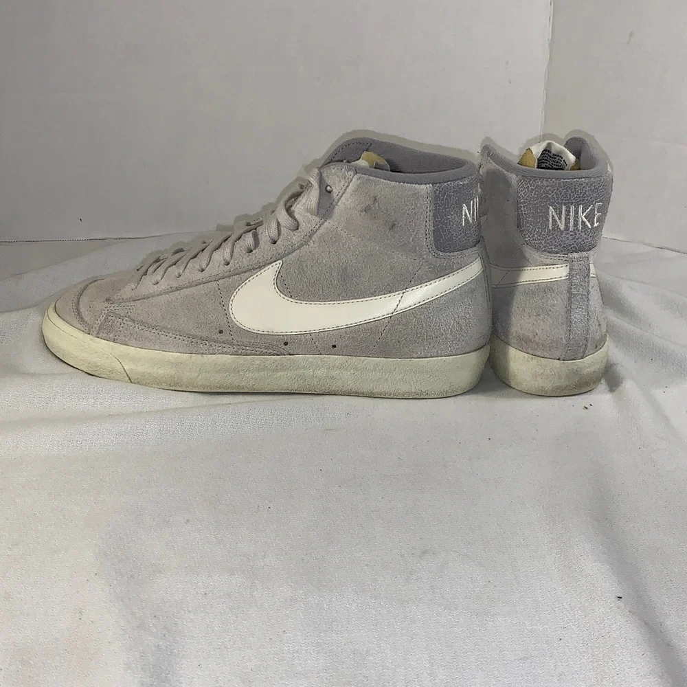 Nike Men's Blazer Mid ‘77 Premium ‘Medium Grey’ Sneakers